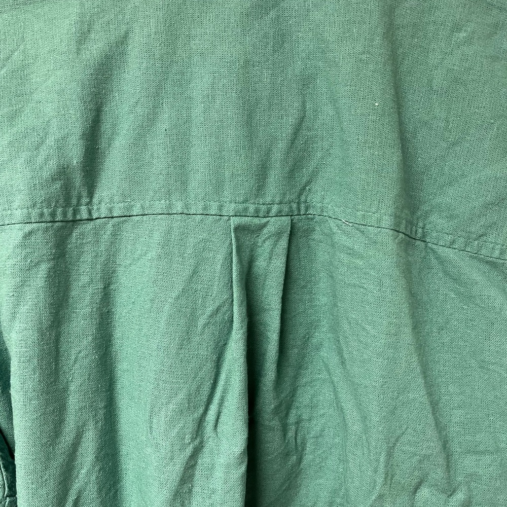 Universal thread Green Button-Up Shirt - Picture 2 of 4